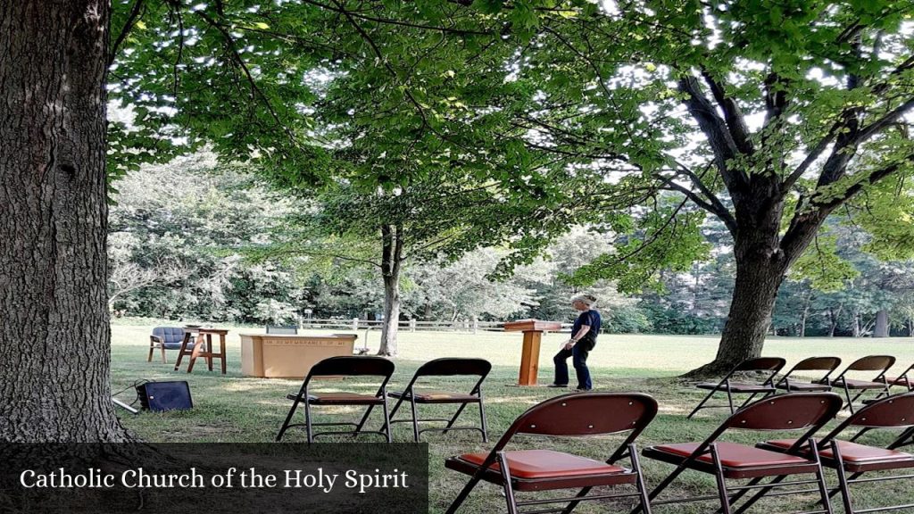 Catholic Church of the Holy Spirit - Highland Charter Twp (Michigan)