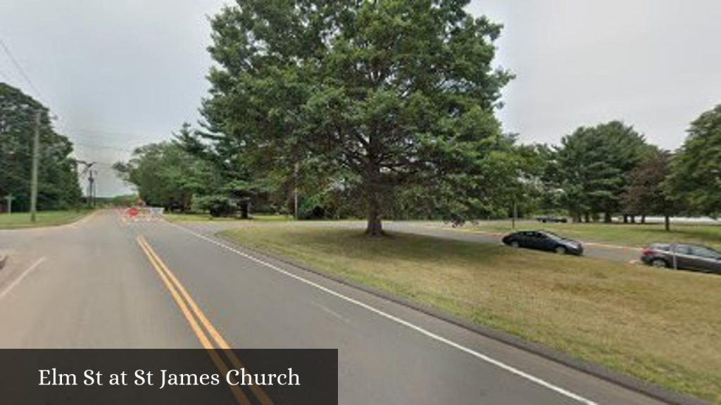 Elm St At St James Church - Rocky Hill (Connecticut)
