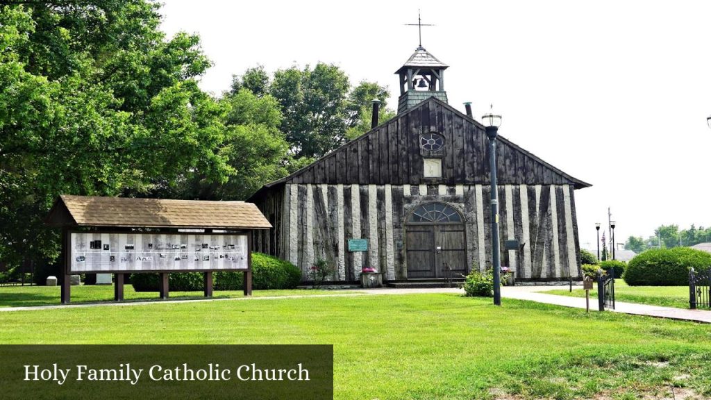 Holy Family Catholic Church - Cahokia (Illinois)