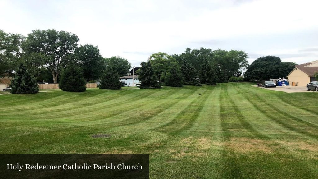 Holy Redeemer Catholic Parish Church - Jenison (Michigan)