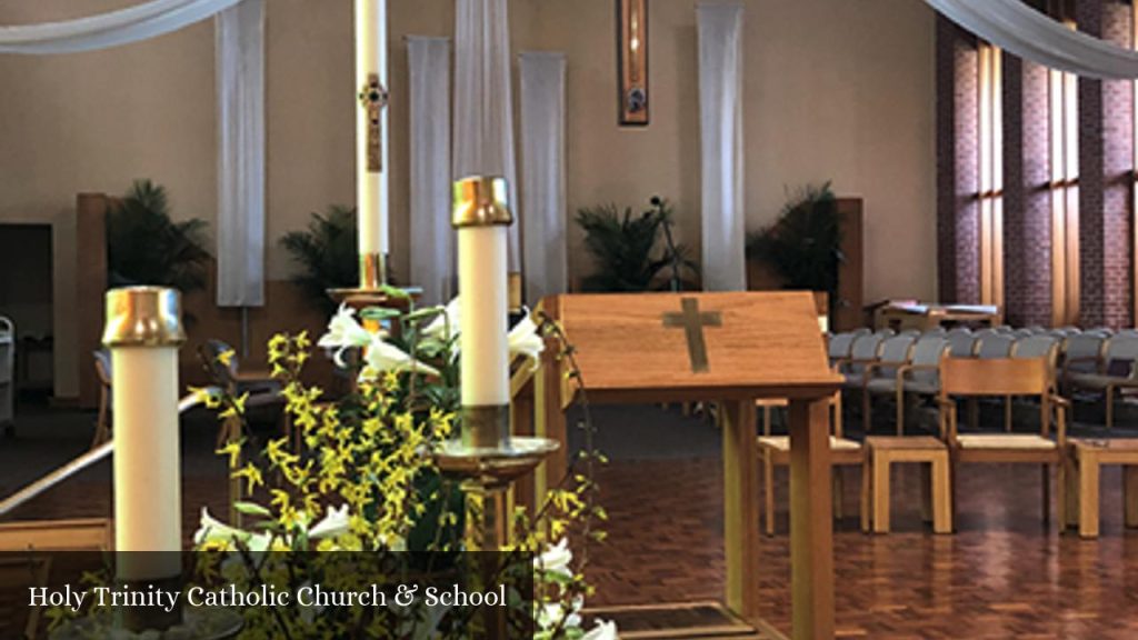 Holy Trinity Catholic Church & School - Des Moines (Iowa)