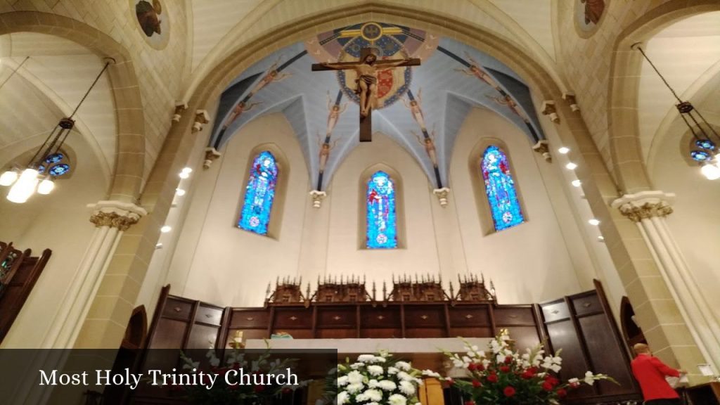 Most Holy Trinity Church - Wallingford (Connecticut)