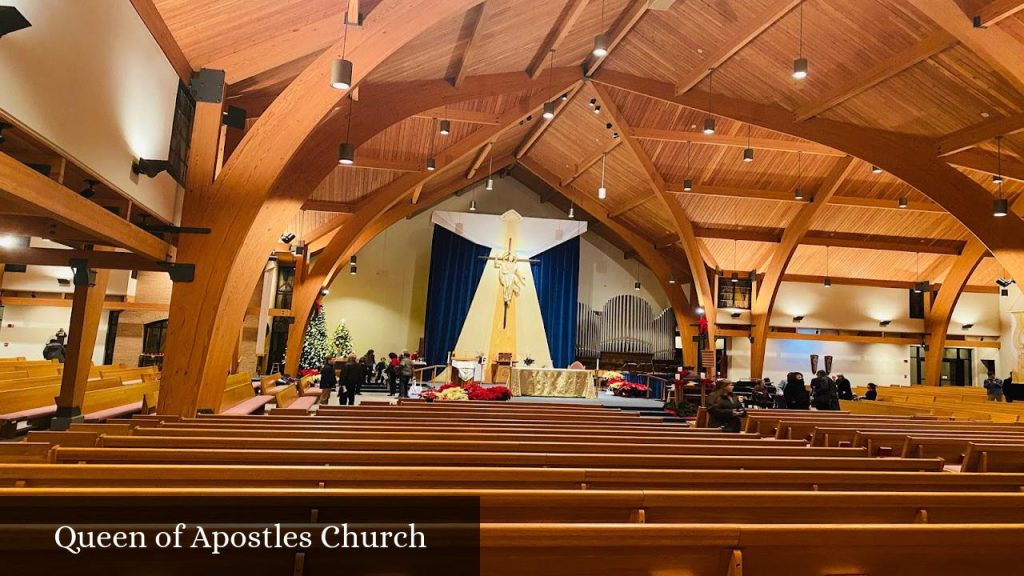 Queen of Apostles Church - Pewaukee (Wisconsin)