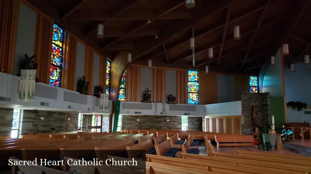 Sacred Heart Catholic Church - West Des Moines (Iowa)