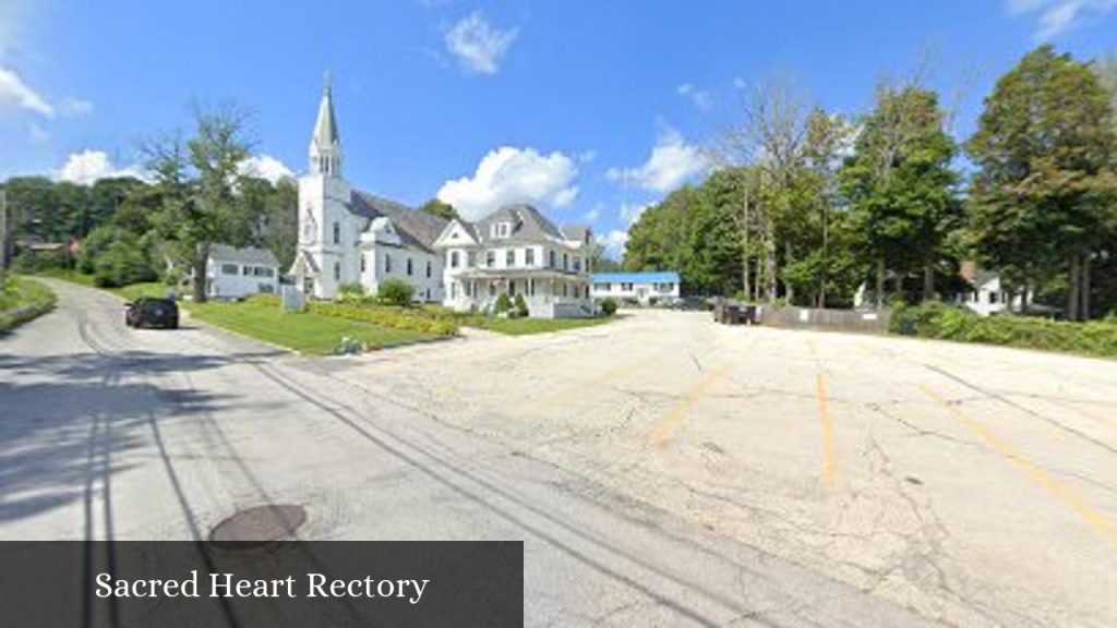 Sacred Heart Rectory - Greenville (New Hampshire)