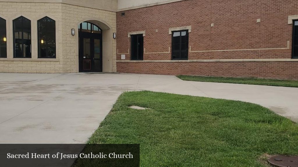 Sacred Heart of Jesus Catholic Church - Shawnee (Kansas)