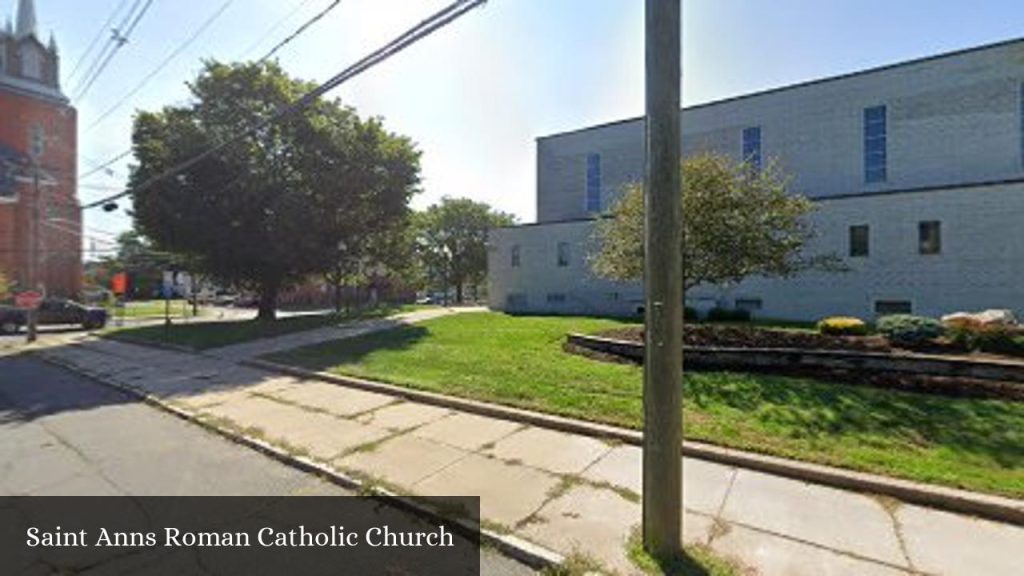 Saint Anns Roman Catholic Church - Bristol (Connecticut)
