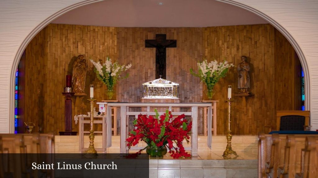 Saint Linus Church - Stockton (California)