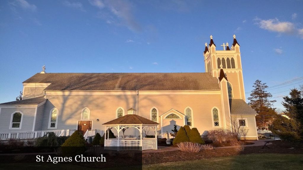 St Agnes Church - Greenport (New York)