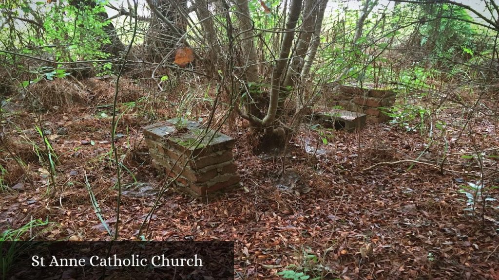 St Anne Catholic Church - Bay St Louis (Mississippi)