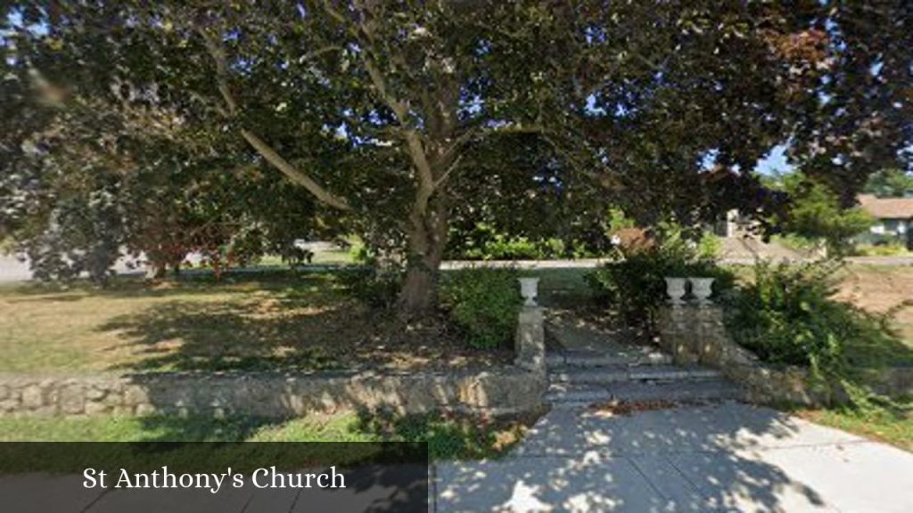 St Anthony's Church - Portsmouth (Rhode Island)