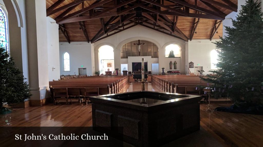 St John's Catholic Church - Wahpeton (North Dakota)