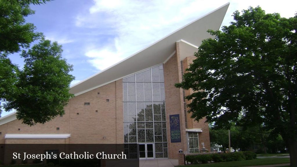 St Joseph's Catholic Church - Menomonie (Wisconsin)