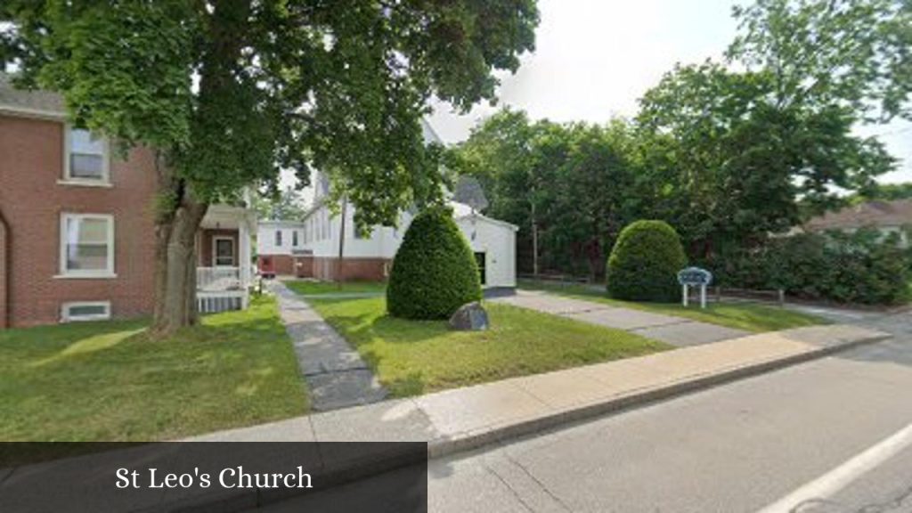 St Leo's Church - Rochester (New Hampshire)
