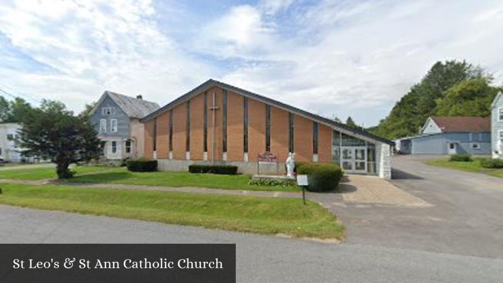 St Leo's & St Ann Catholic Church - Holland Patent (New York)