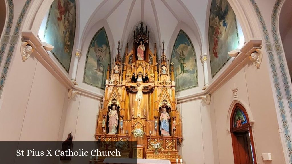 St Pius X Catholic Church - Glencoe (Minnesota)