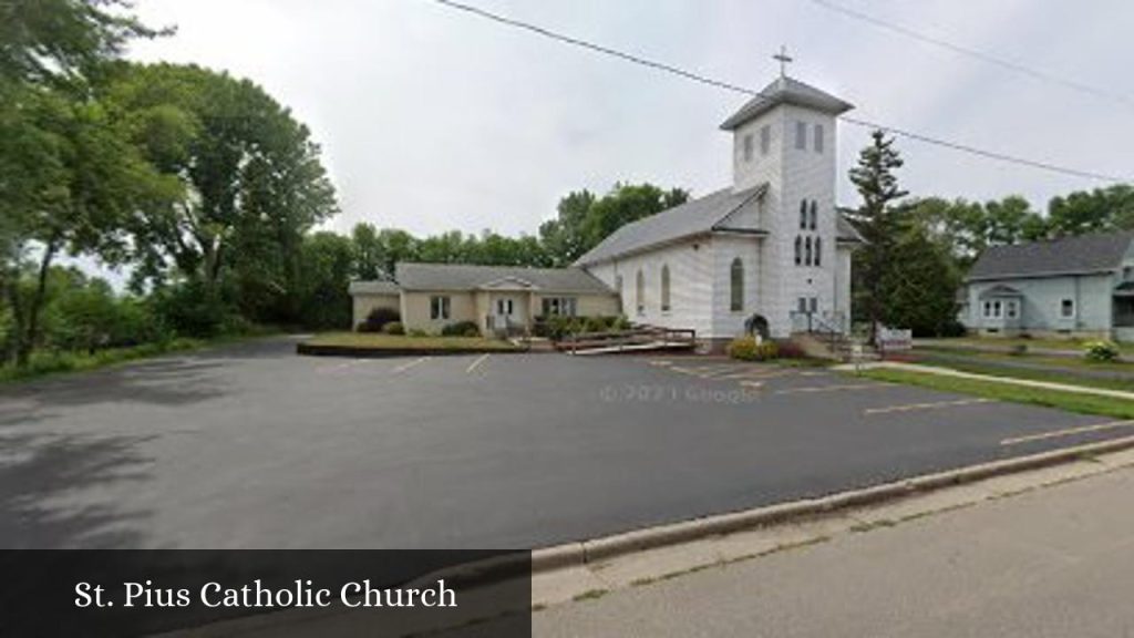 St. Pius Catholic Church - Little Suamico (Wisconsin)