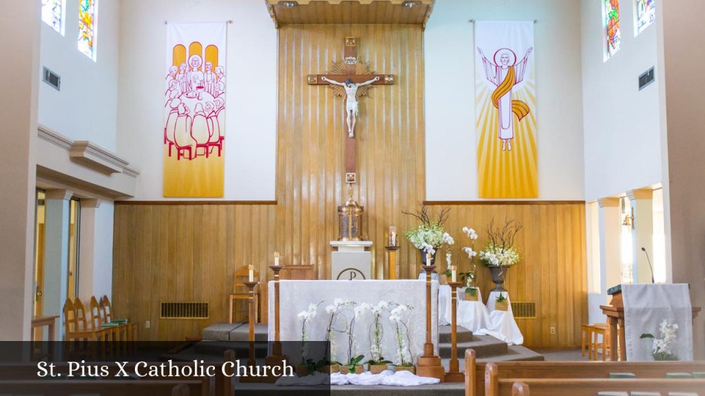St. Pius X Catholic Church - Chula Vista (California)